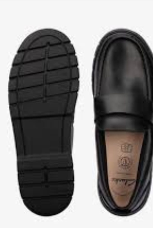 Clarks Leather Black Branch Slip Y