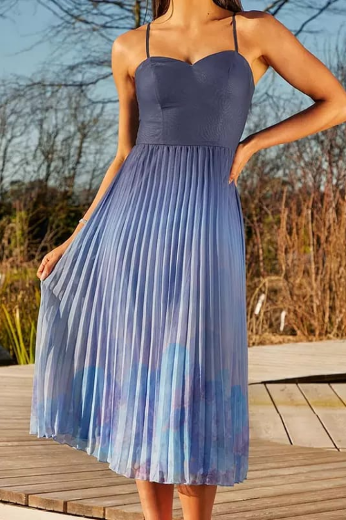 Chi Chi Ombre Pleated Skirt Midi Dress-Navy